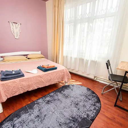 Kadikoey Merkezde Lueks Apartament Stambuł